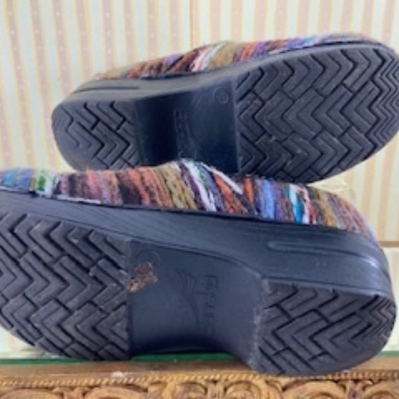 Dansko Clogs - Picture 8 of 16